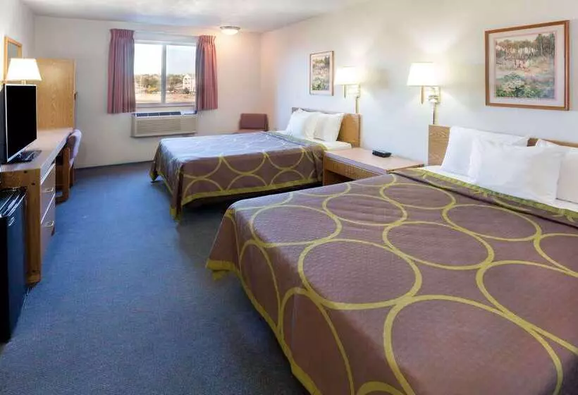 مُتل Super 8 By Wyndham Redmond