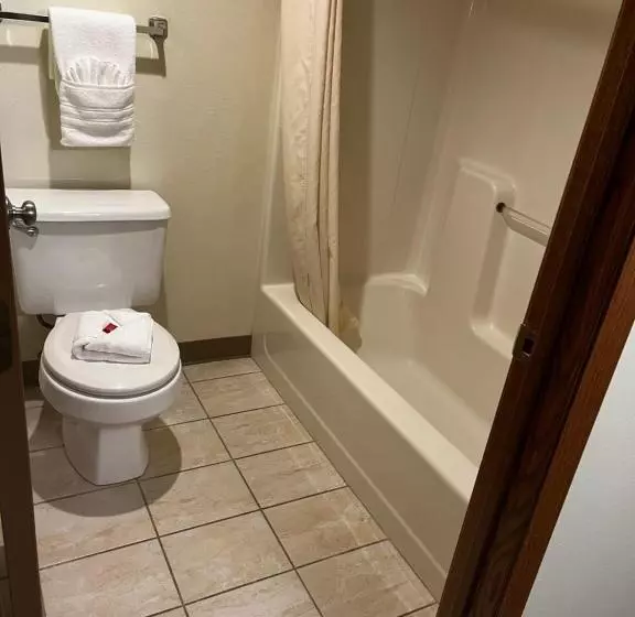 汽车旅馆  Super 8 By Wyndham Smithville Kansas City