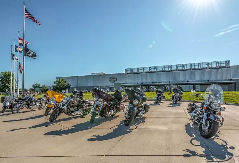 汽车旅馆  Super 8 By Wyndham Smithville Kansas City