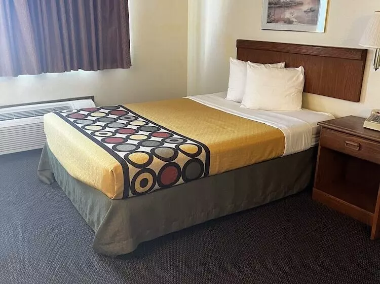 汽车旅馆  Super 8 By Wyndham Smithville Kansas City