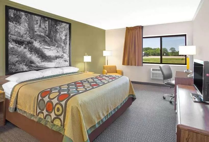 モーテル Super 8 By Wyndham Windsor/madison North