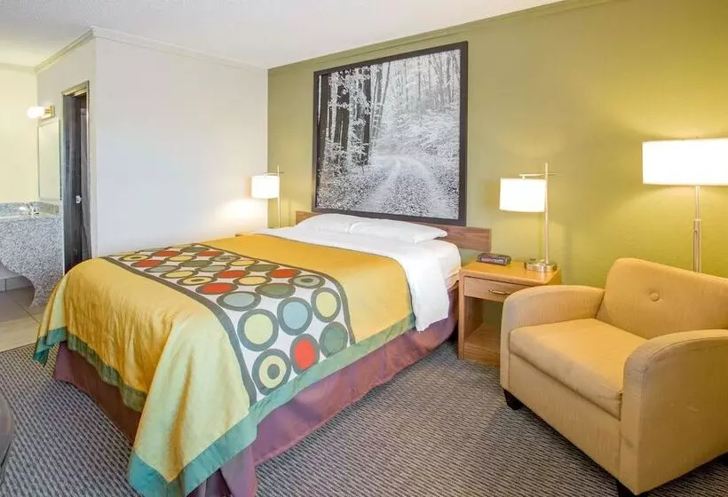 モーテル Super 8 By Wyndham Windsor/madison North