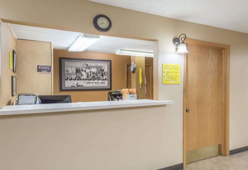 Мотель Super 8 By Wyndham Luverne