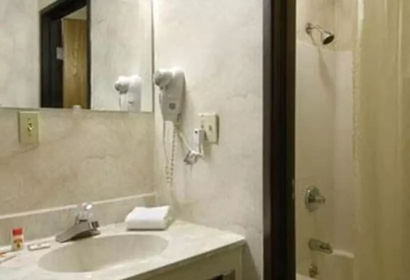 فندق على الطريق Value Inn Harrisburgyork
