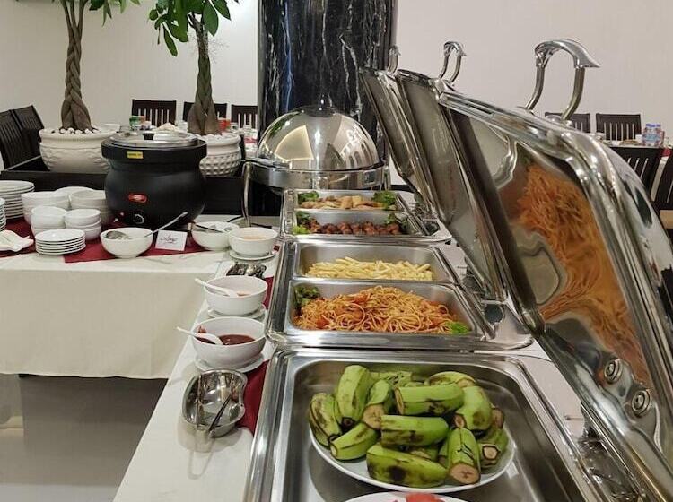 Apple Hotel Three   Near Pnh Airport