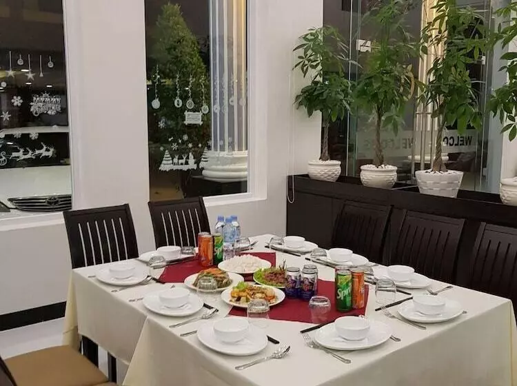 Apple Hotel Three   Near Pnh Airport