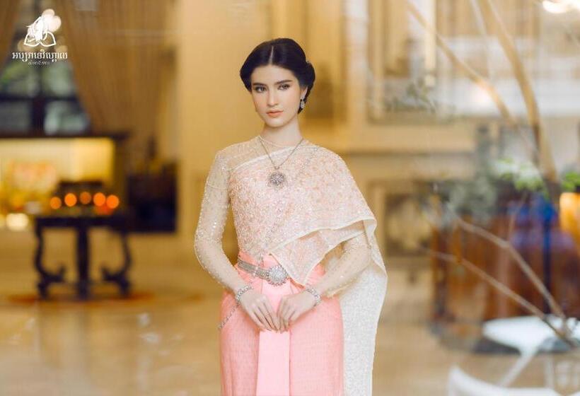 בית מלון כפרי Anik Palace