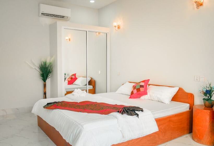 Intanou Boutique Hotel Kampot