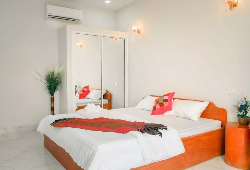 Intanou Boutique Hotel Kampot