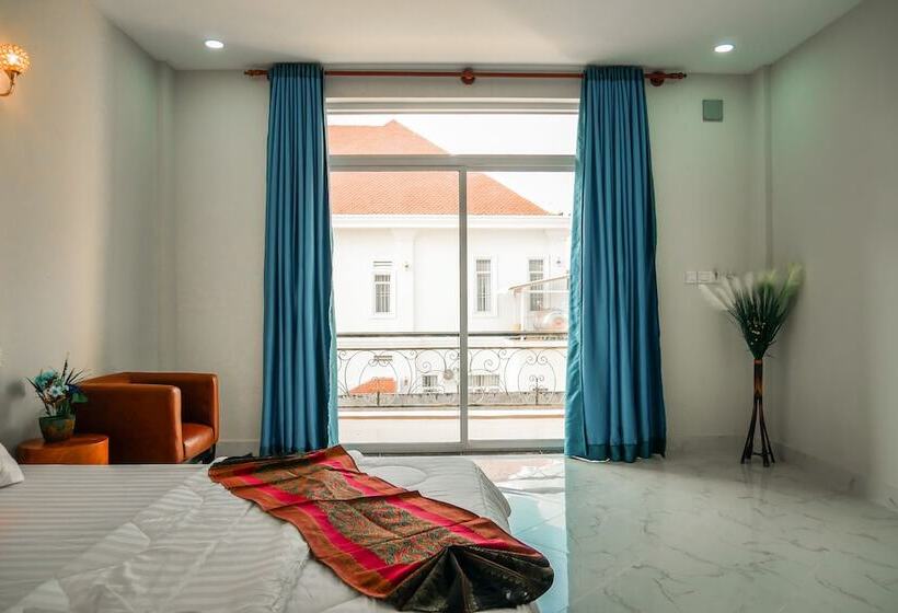 Intanou Boutique Hotel Kampot