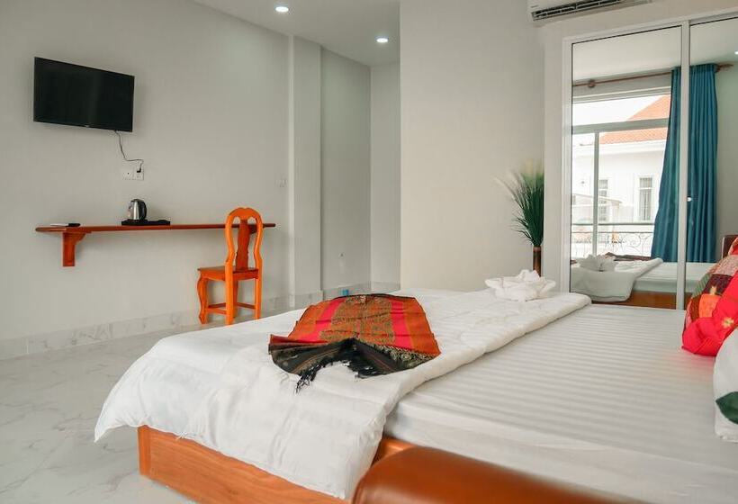 Intanou Boutique Hotel Kampot