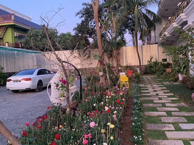 Intanou Boutique Hotel Kampot