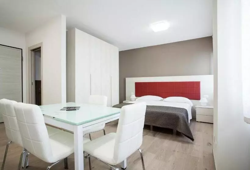 Astoria Suite Apartments
