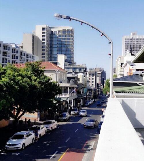 Auberge Hôtelière Trap Houz Backpackers