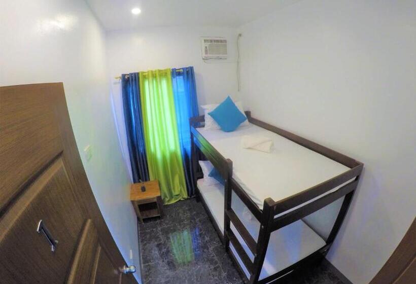 Filcan Hostel/backpackers