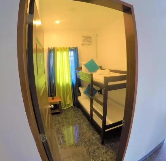 Filcan Hostel/backpackers