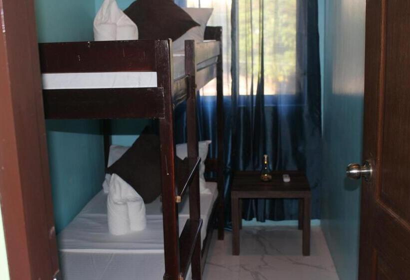 Filcan Hostel/backpackers