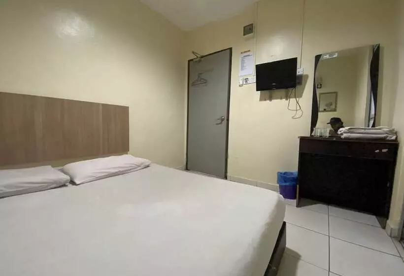 Harmoni Inn Hotel By Oyo Rooms