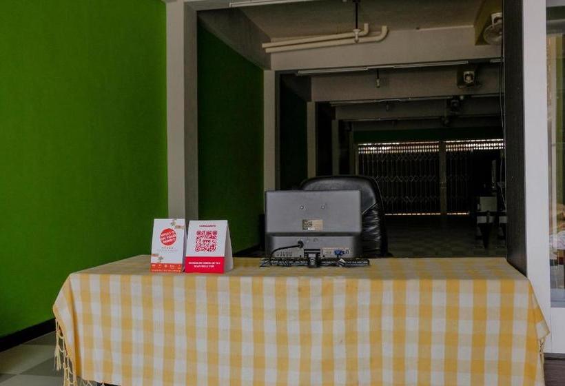 בית מלון כפרי Alif Family Residence By Oyo Rooms