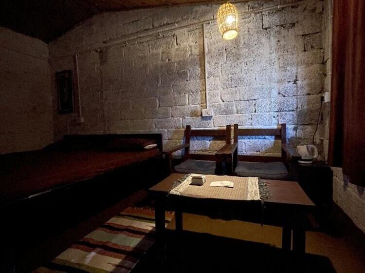 Hotel Bsr Farms Resort