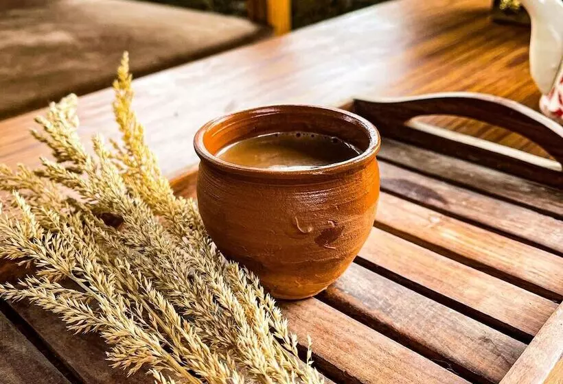 Hotelli Bsr Farms Resort