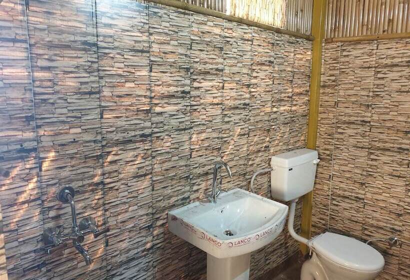 Hotel Bsr Farms Resort