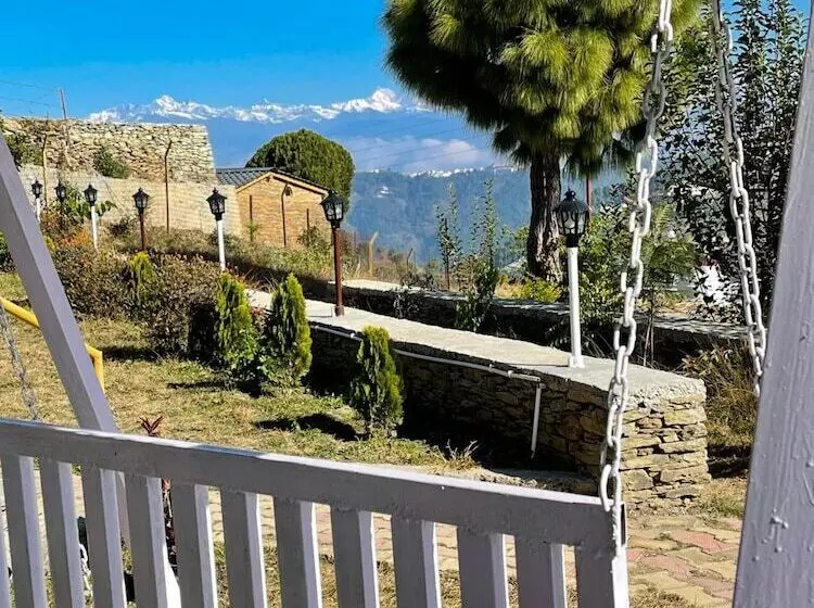 Hotelli Bsr Farms Resort