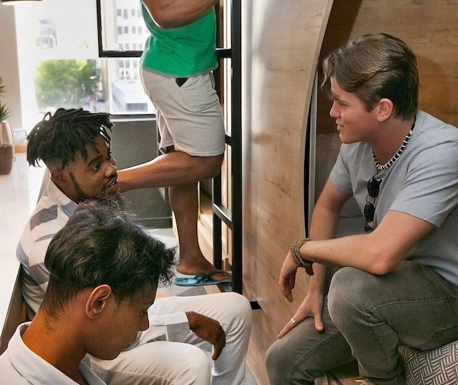 فندق Hippo Pod Hostel  Adults Only