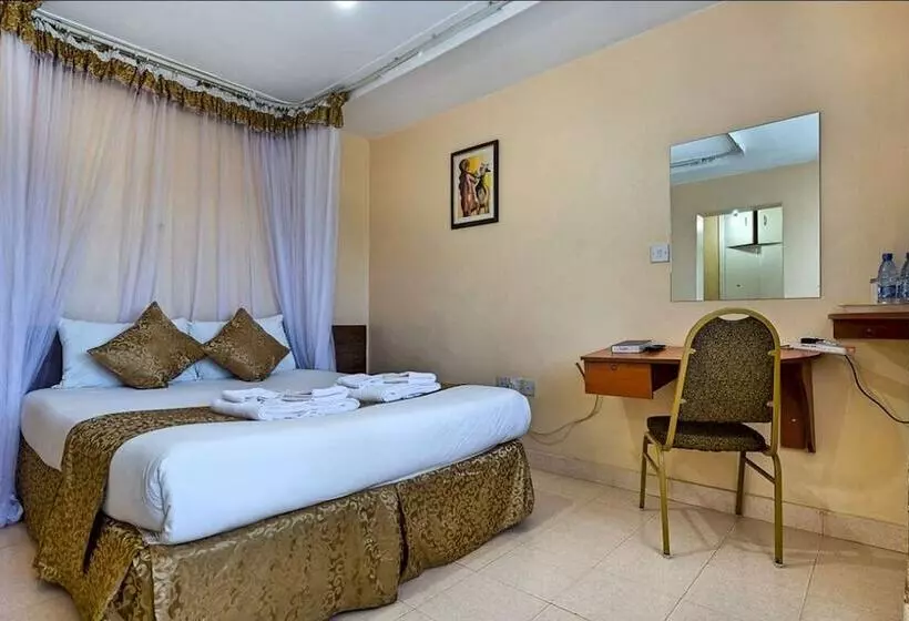 هتل Milele Resort Nakuru