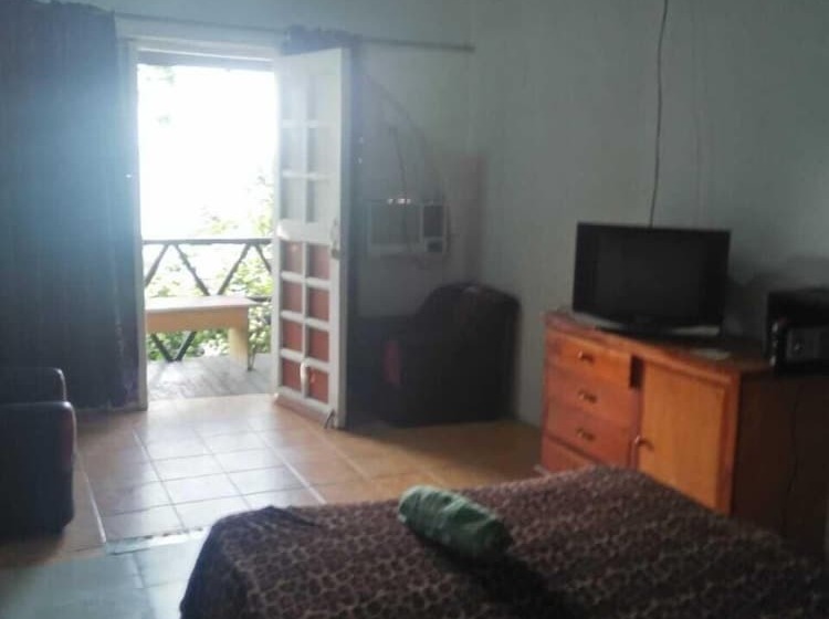 Hotell Robinhood Moalboal