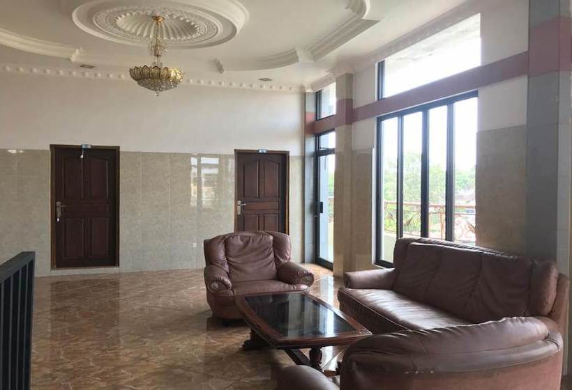 בית מלון כפרי Sera Indah By Oyo Rooms