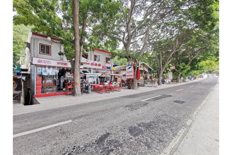 호텔 Sunrise 888 By Oyo Rooms