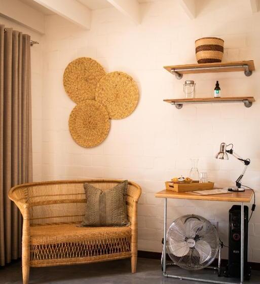 بنسيون Gonana Guesthouse