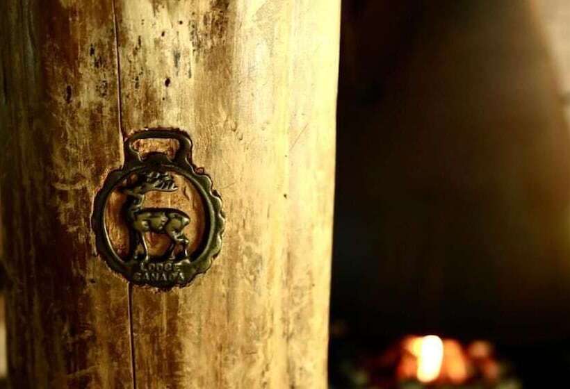 بنسيون Lodge Canada