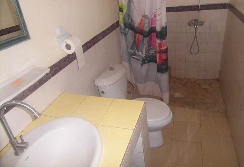 Pension (Hôtel basse catégorie) Manon Des Sources