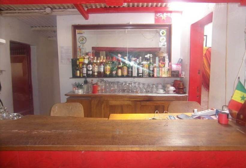 Pension (Hôtel basse catégorie) Manon Des Sources