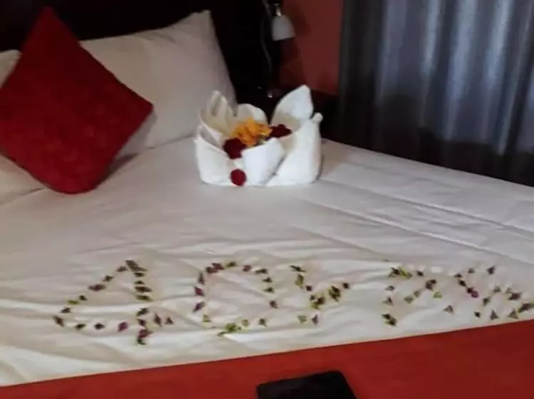 پانسیون Sweetberries Bed & Breakfast