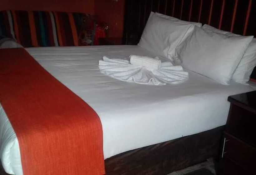 پانسیون Sweetberries Bed & Breakfast