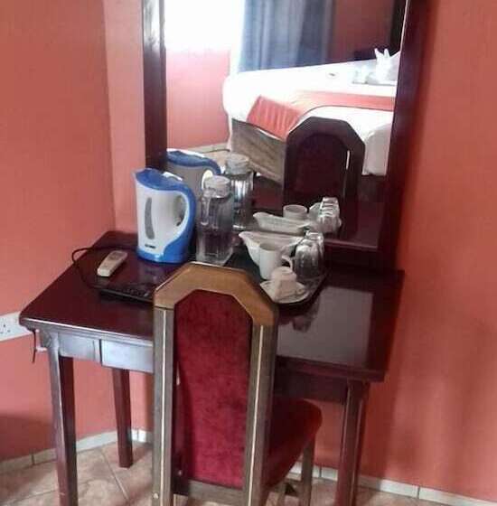 پانسیون Sweetberries Bed & Breakfast