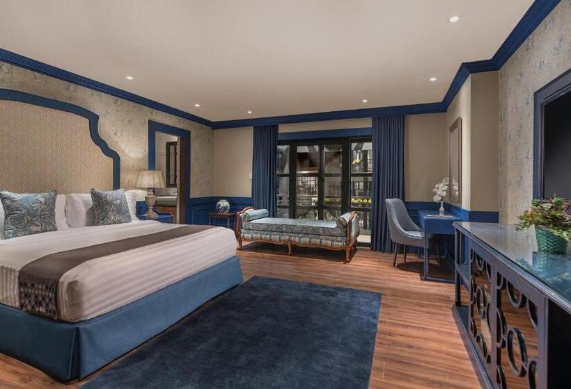 Отель Hillcreek Gardens Tagaytay