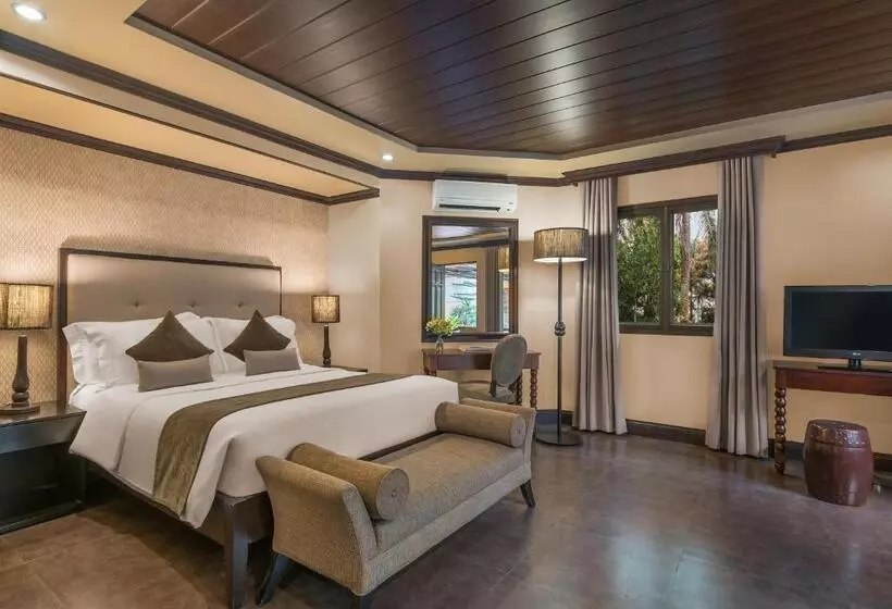 ホテル Hillcreek Gardens Tagaytay