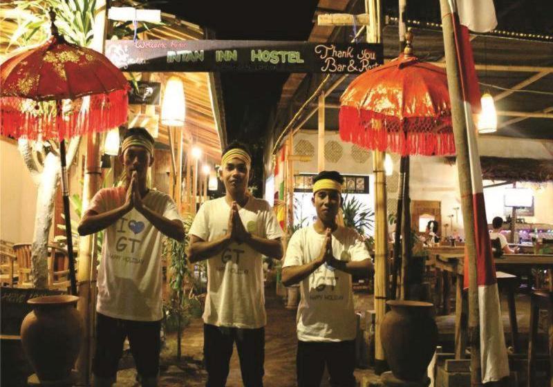 호텔 Intan Inn  And Resto Gili Trawangan