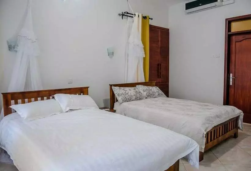 Pearl Cottages Kiwatule