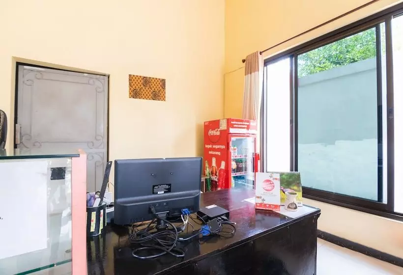 Hotelli Griya Nala By Oyo Rooms