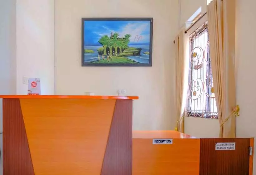 ホテル Griya Putri Syariah By Oyo Rooms