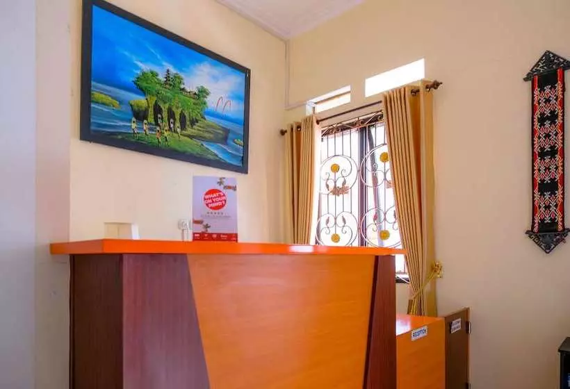 ホテル Griya Putri Syariah By Oyo Rooms
