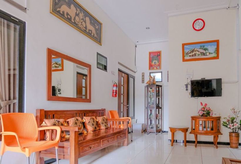 Hotel Griya Putri Syariah By Oyo Rooms