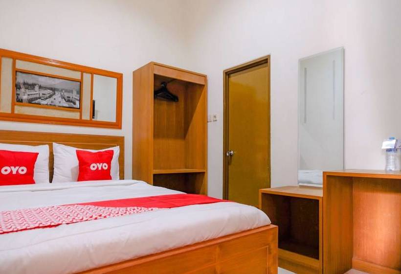 Hotel Griya Putri Syariah By Oyo Rooms