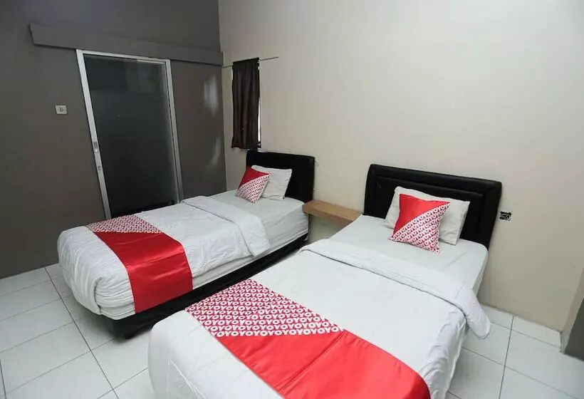 Hotelli Royal Borneo Guesthouse By Oyo Rooms