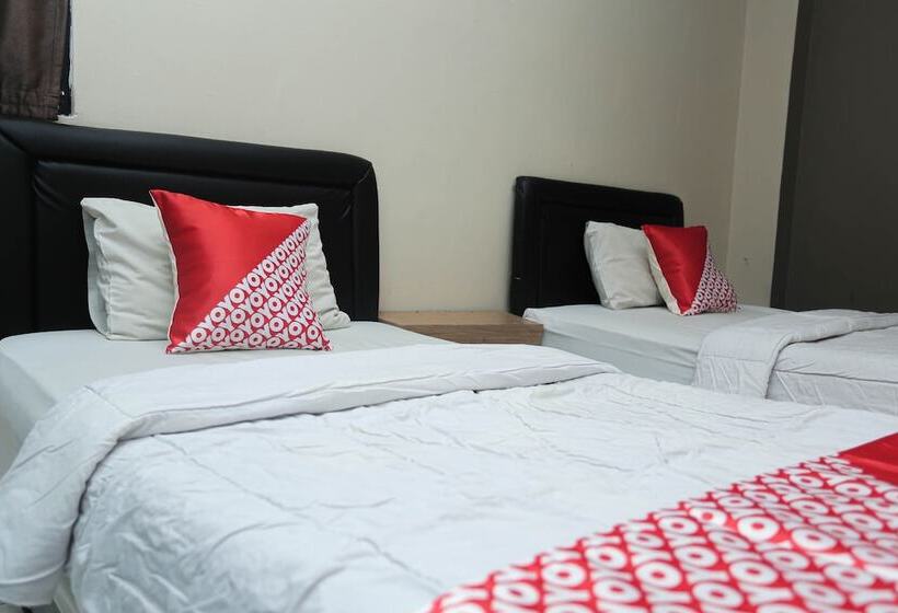 فندق Royal Borneo Guesthouse By Oyo Rooms